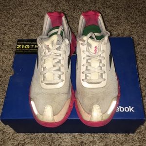 Reebok Zig Tech Size Women’s 8 - Pre-Owned